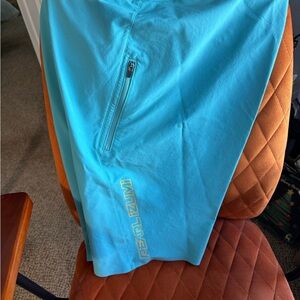 Pearl Izumi Turquoise Bike Shorts with Zip Pockets
